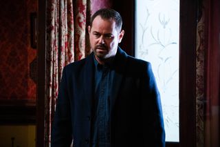 Mick Carter returns in EastEnders