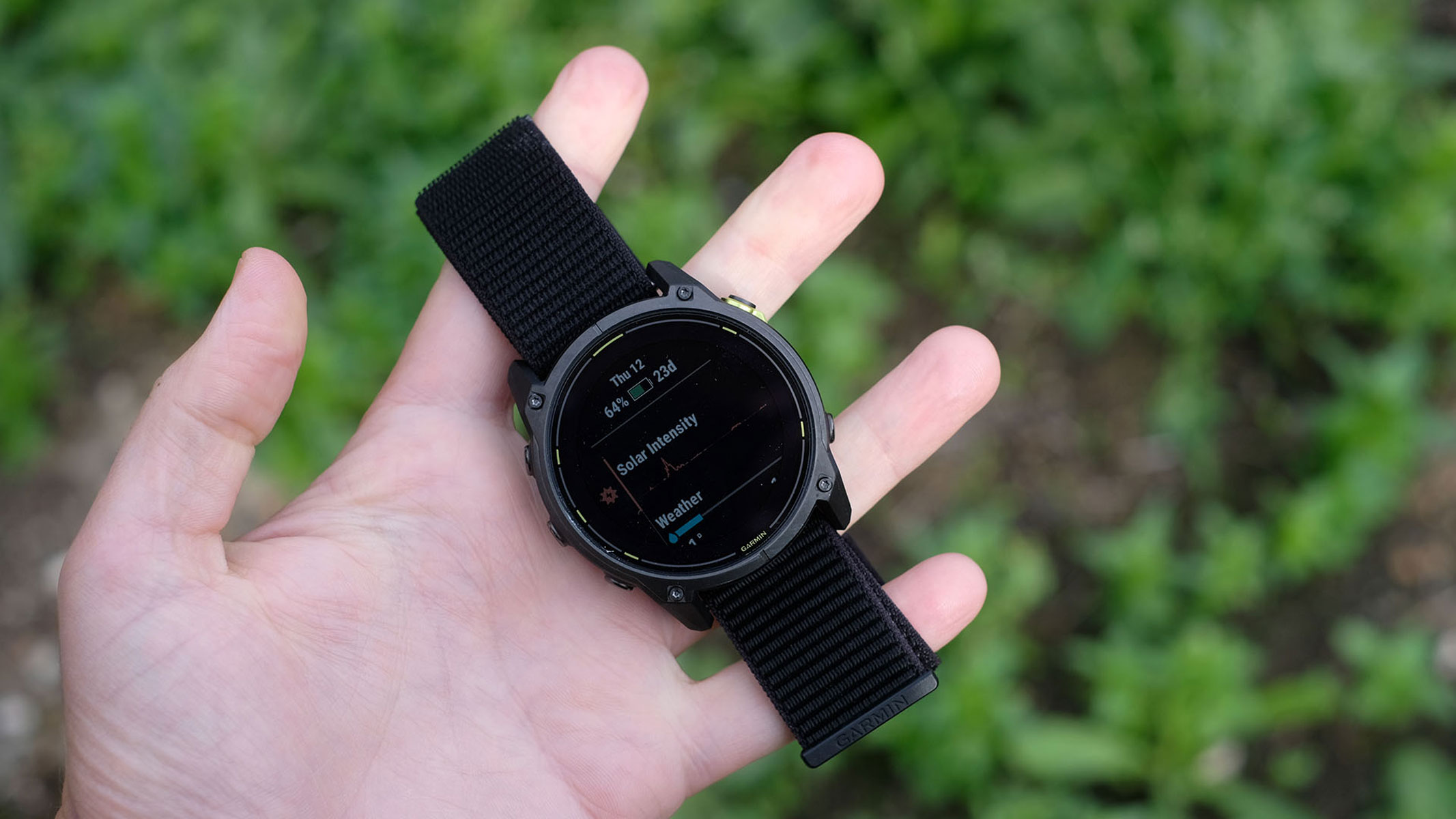 A close-up picture of the solar charging screen in the Garmin Enduro 3 smartwatch