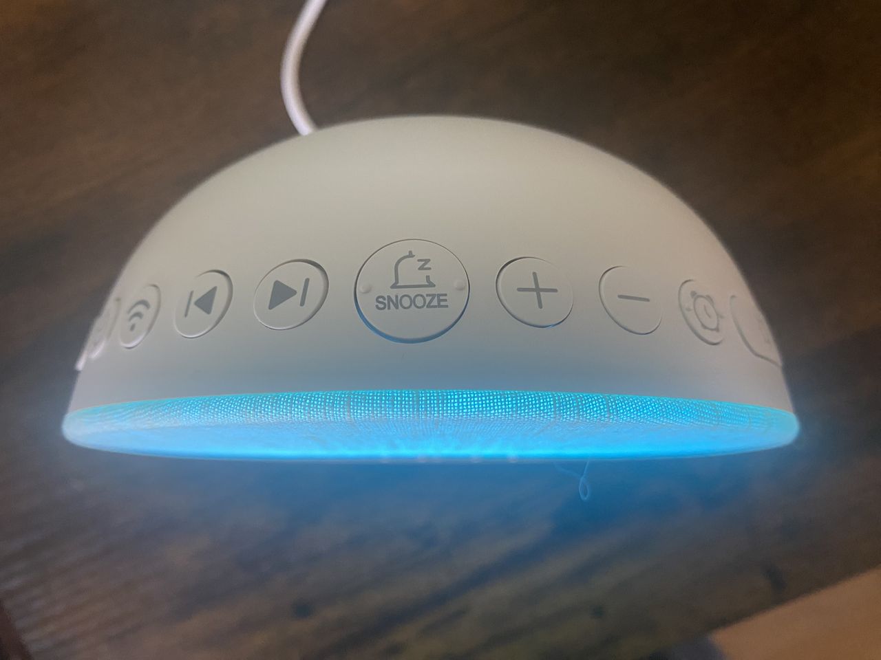 Dreamegg Sunrise 1+ alarm clock - side view