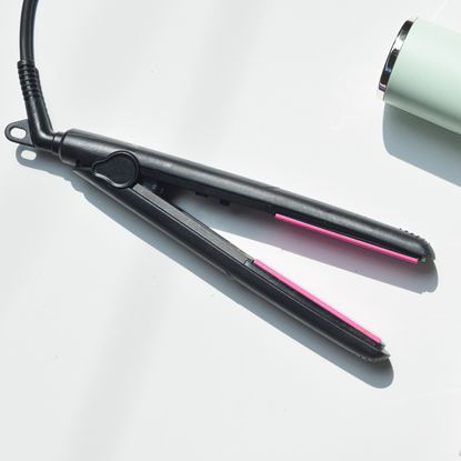 an image of a flat iron