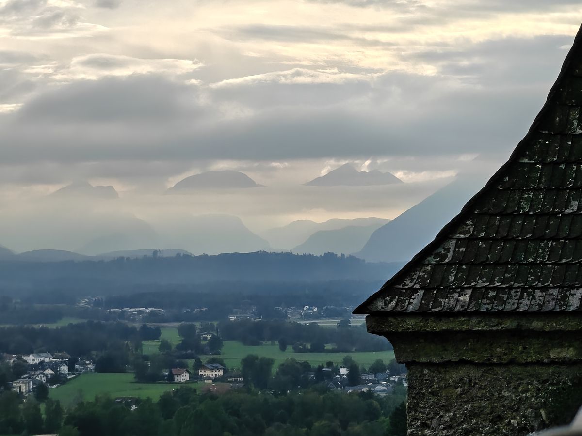 A camera sample taken from the Realme 15 Pro Game of Thrones Edition, as described below.