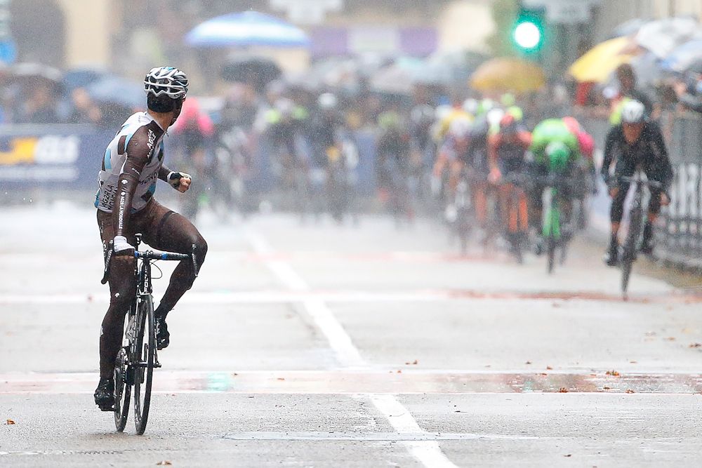 Jan Bakelants (AG2R La Mondiale) looks back as he wins Gran Piemonte.