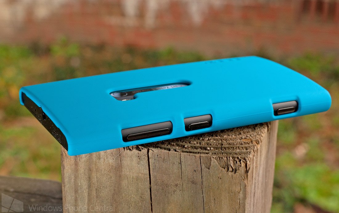 Incipio Ultralight Hard Shell
