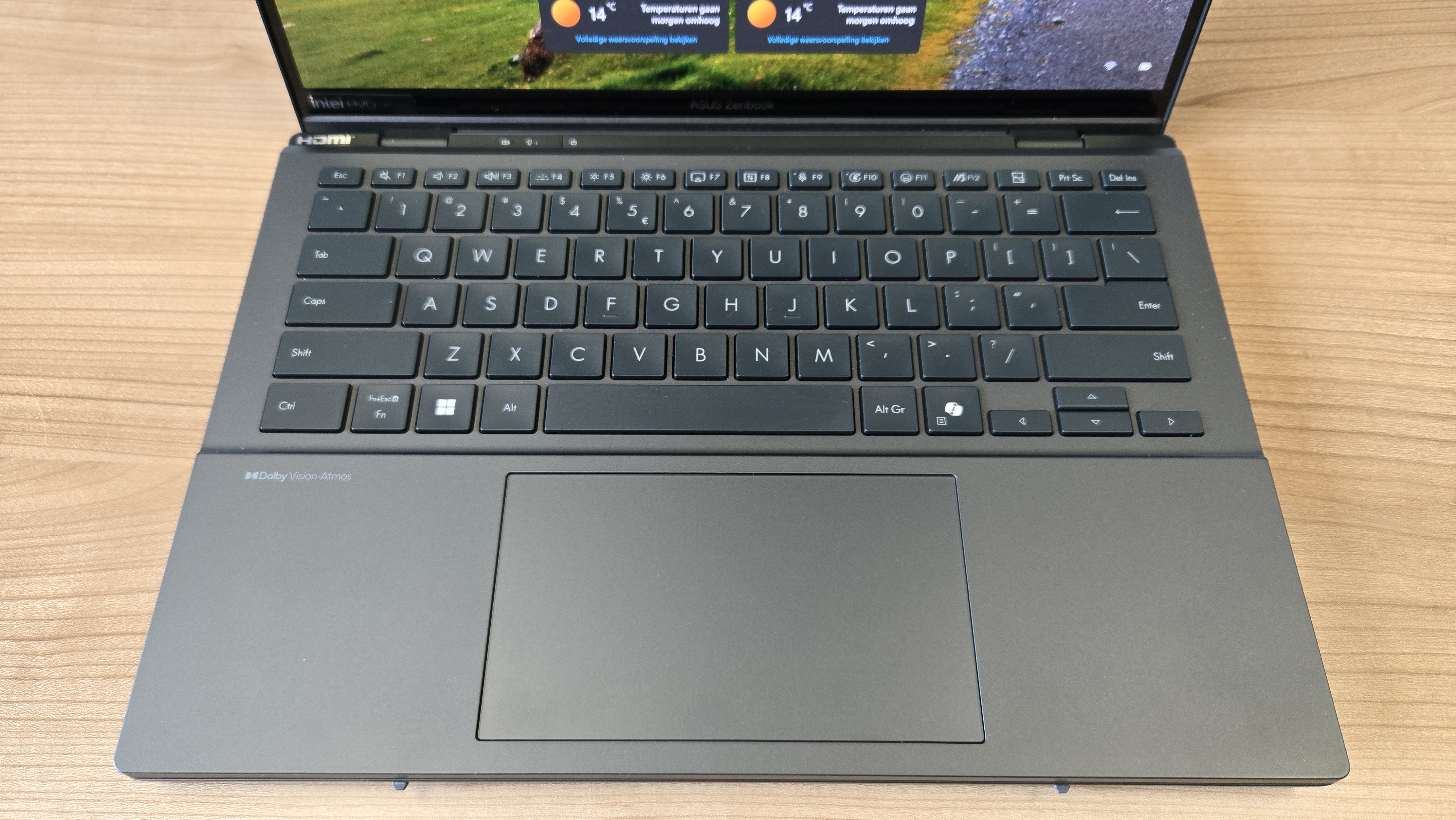 ASUS Zenbook Duo (2025)
