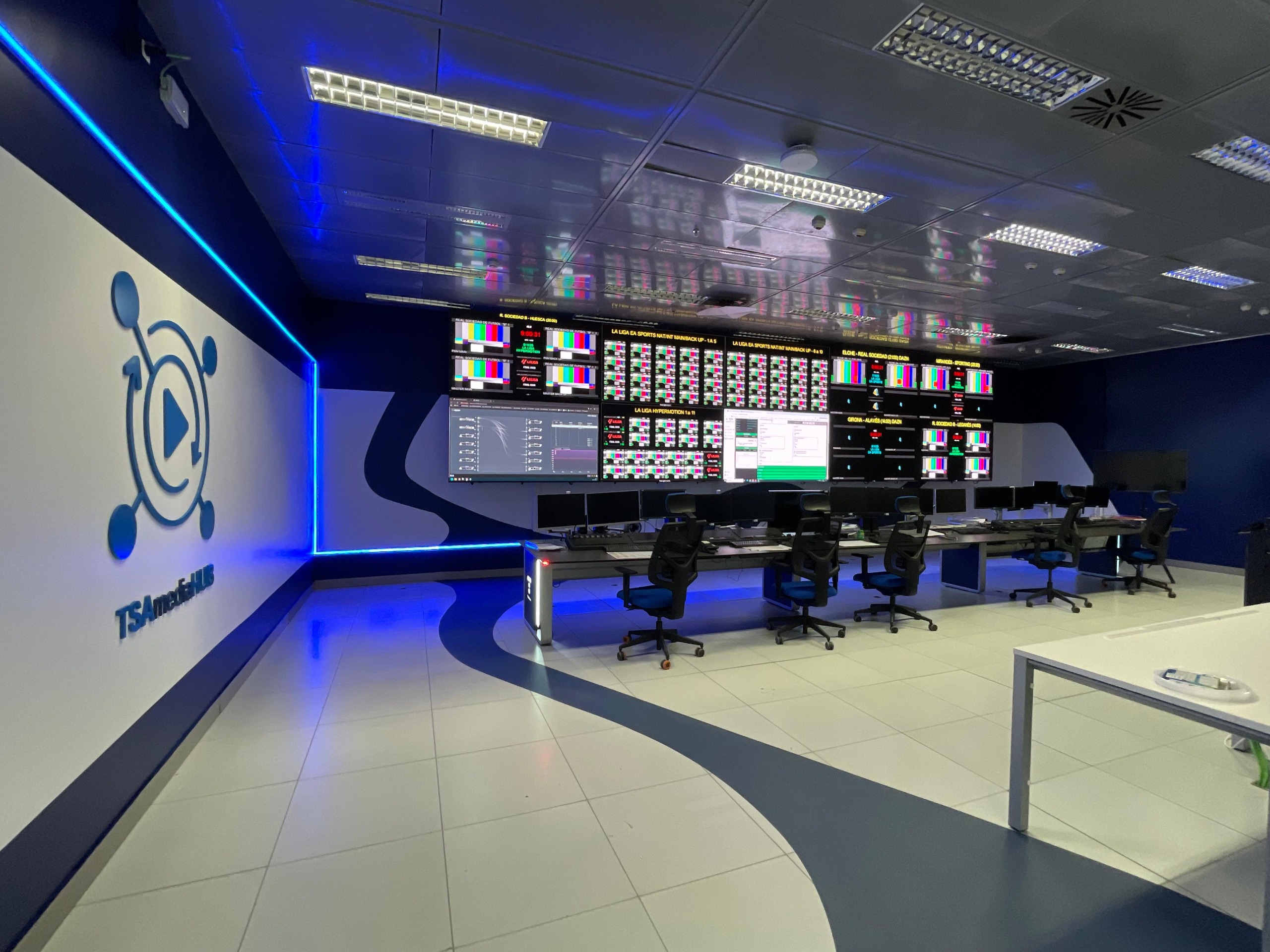 A new massive video wall in a monitoring station.