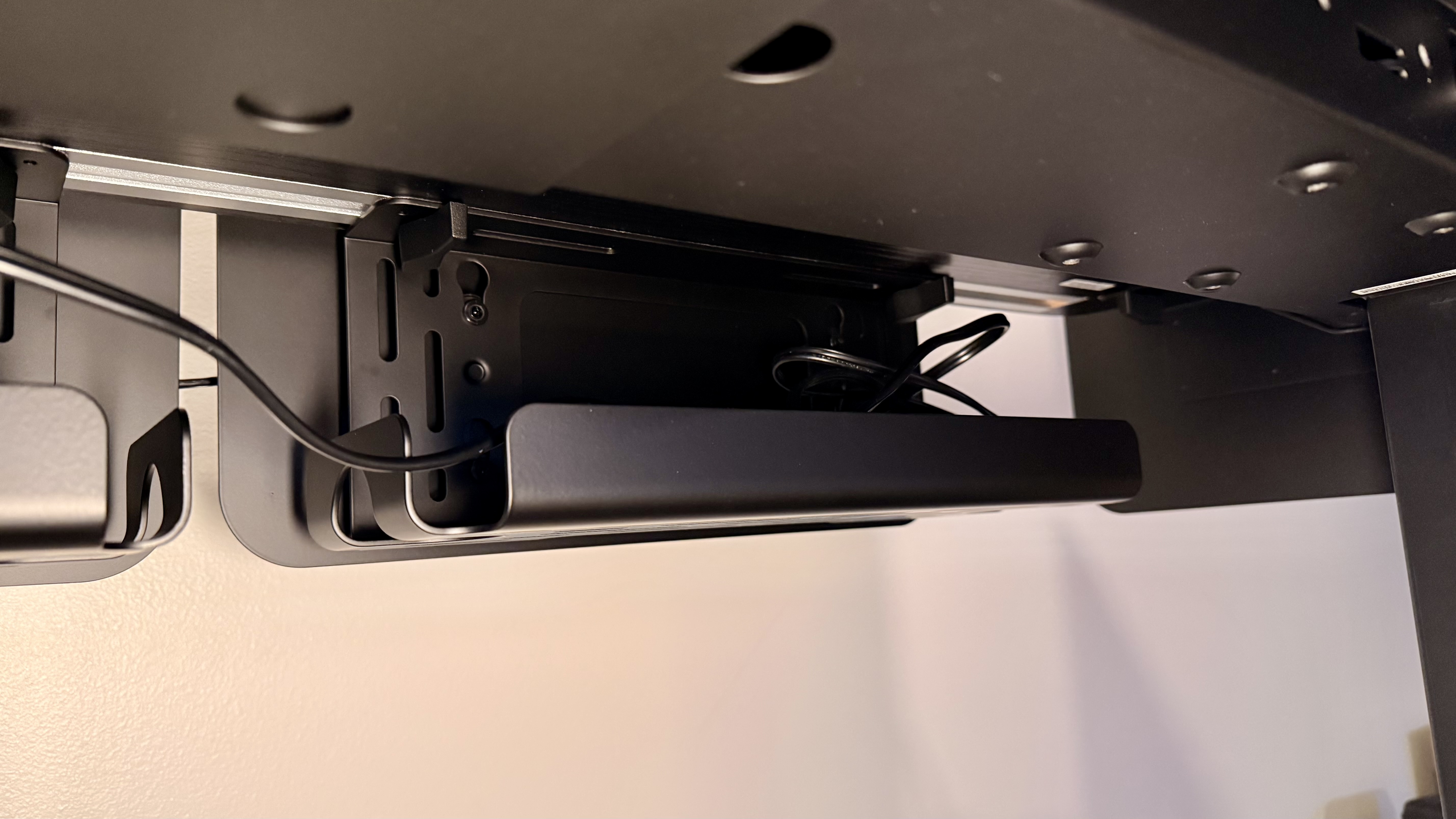 Dezctop | Revon Elite