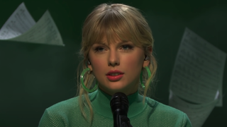 Taylor Swift singing Lover on Saturday Night Live in 2019