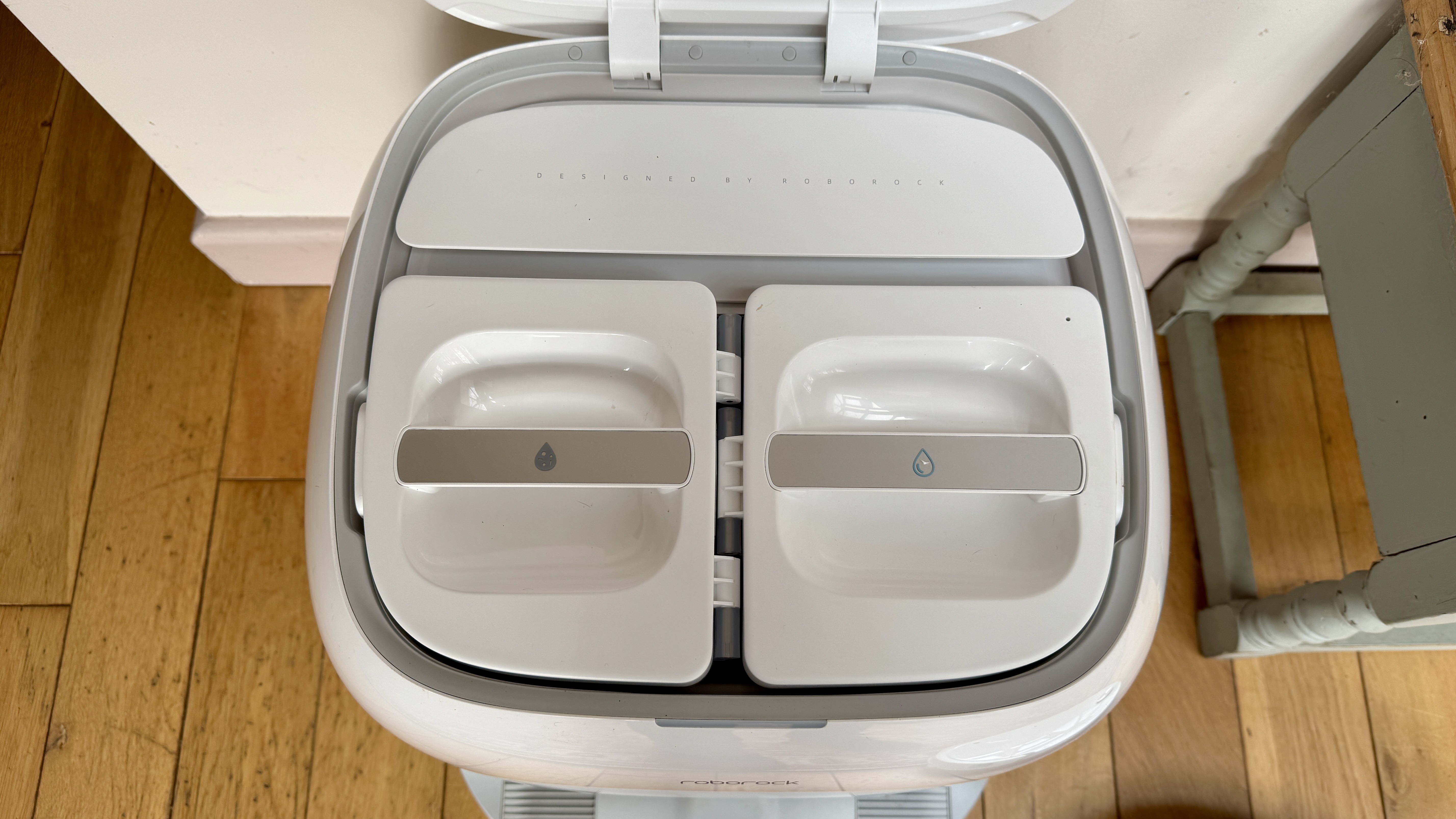 Roborock Qrevo Curv 2 Pro robot vacuum in reviewer's home