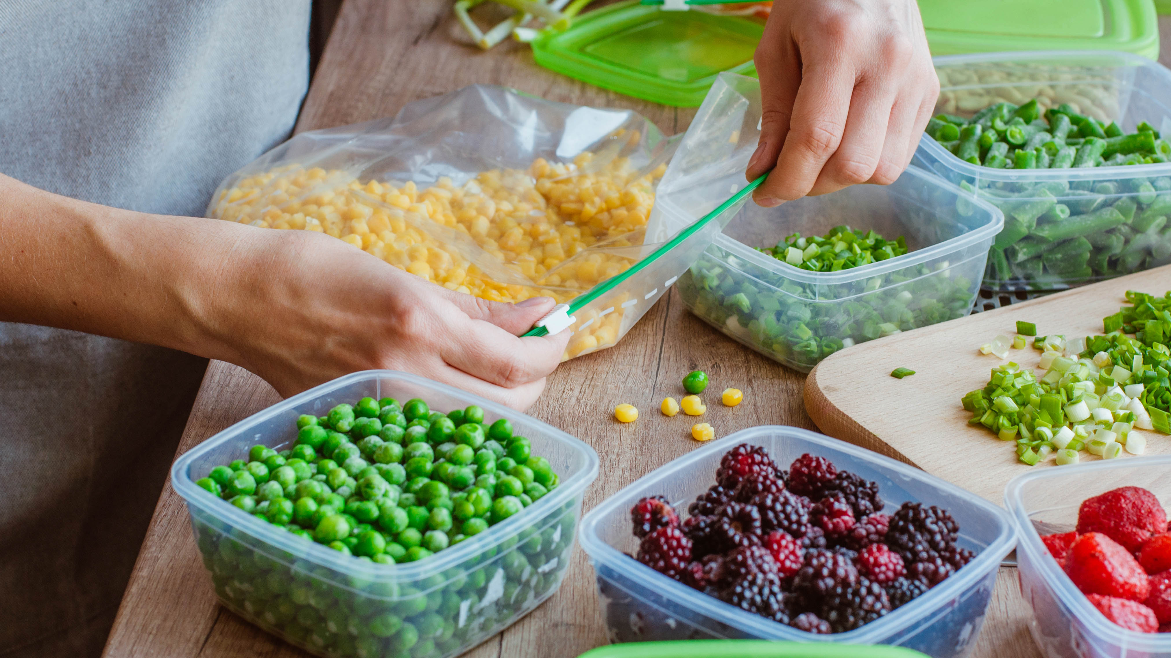 Selagem de alimentos em sacos plásticos