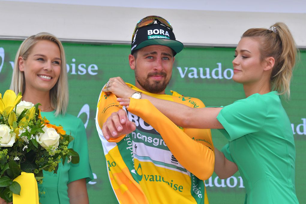Peter Sagan puts on yellow after stage 4 at Tour de Suisse