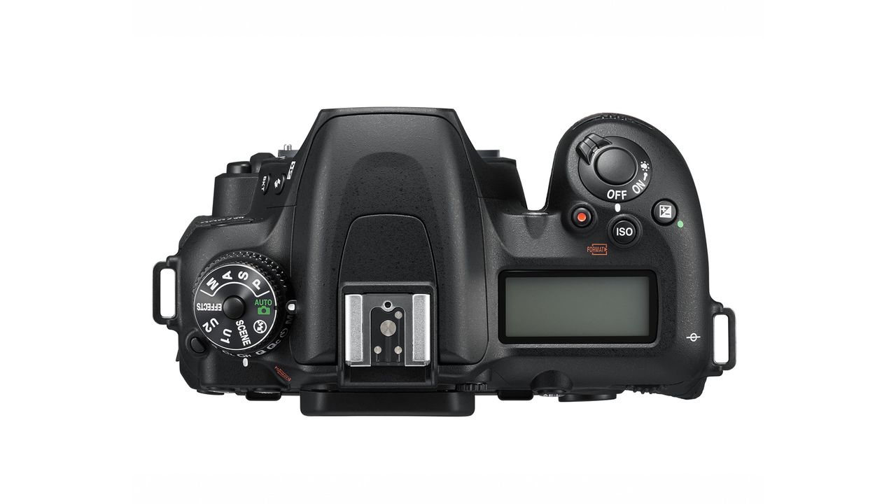 Nikon D7500