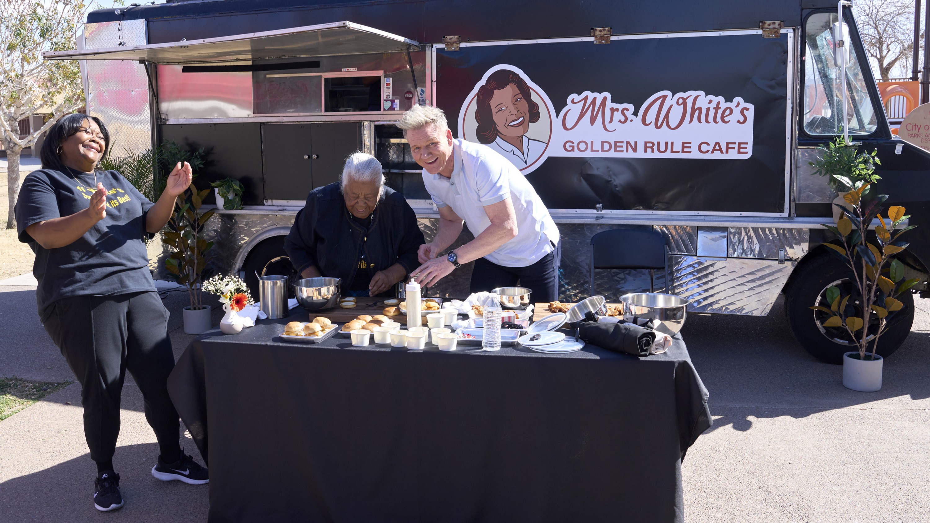 Gordon Ramsay with the owners of Mrs. White's Golden Rule Cafe in Gordon Ramsay's Secret Service. 