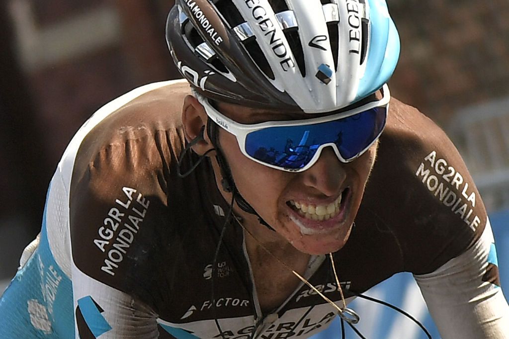 Romain Bardet (AG2R La Mondiale) fought to limit his losses