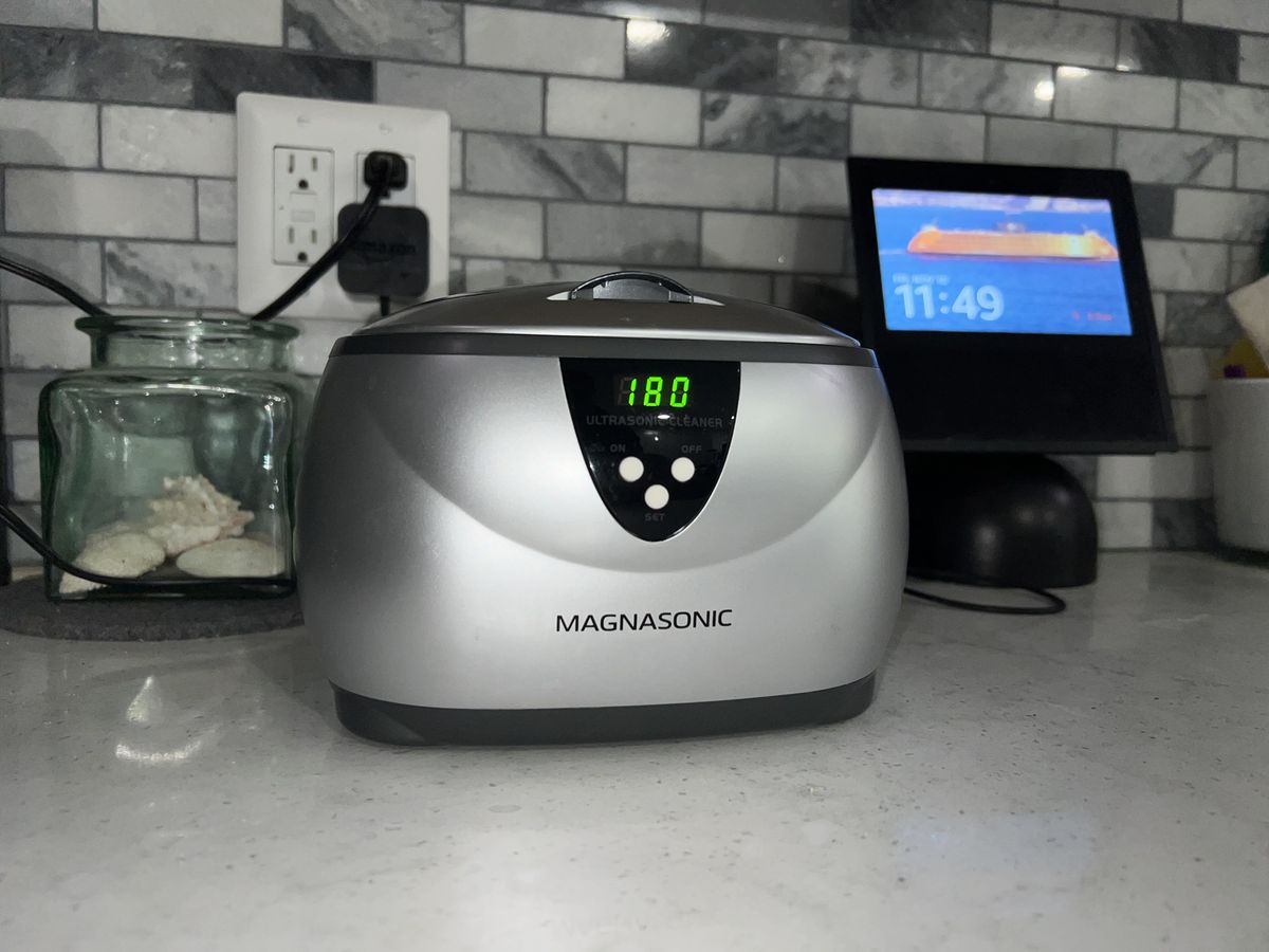 What Works Best? Ultrasonic Jewelry Cleaner Review, Water, Dish Soap,  Cleaning Solution