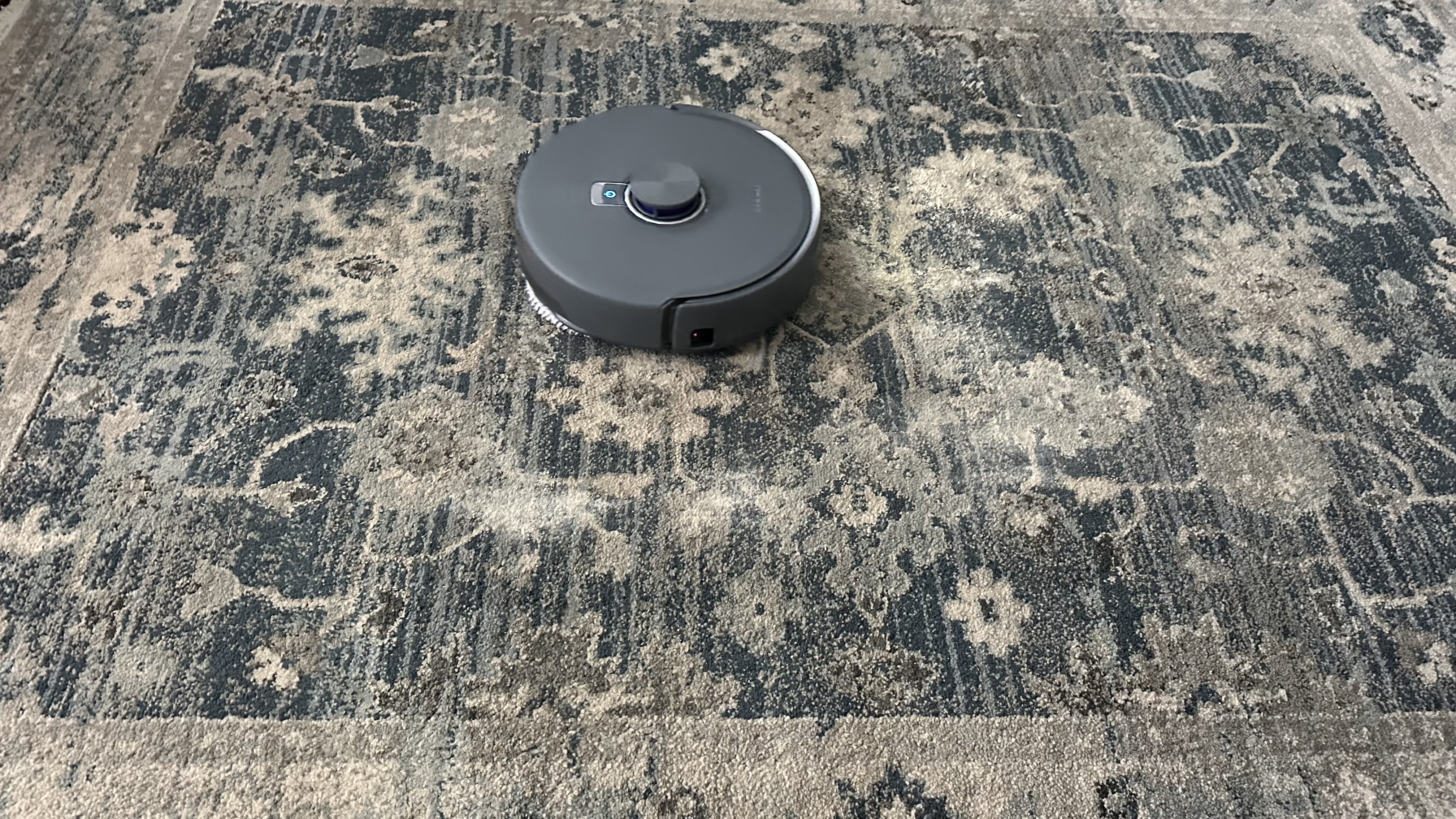 Fine particle debris testing on carpet