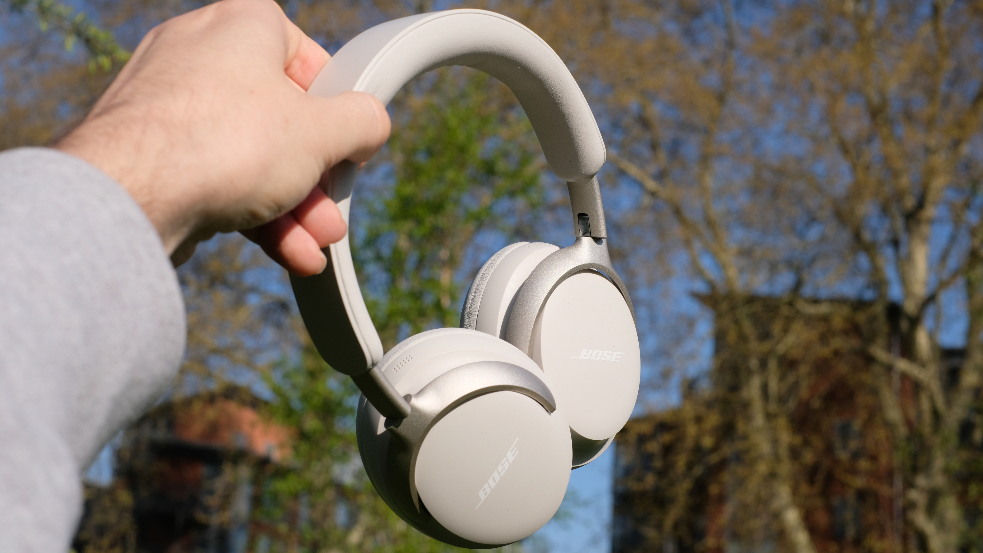 Photograph of Bose QuietComfort Ultra Headphones in white