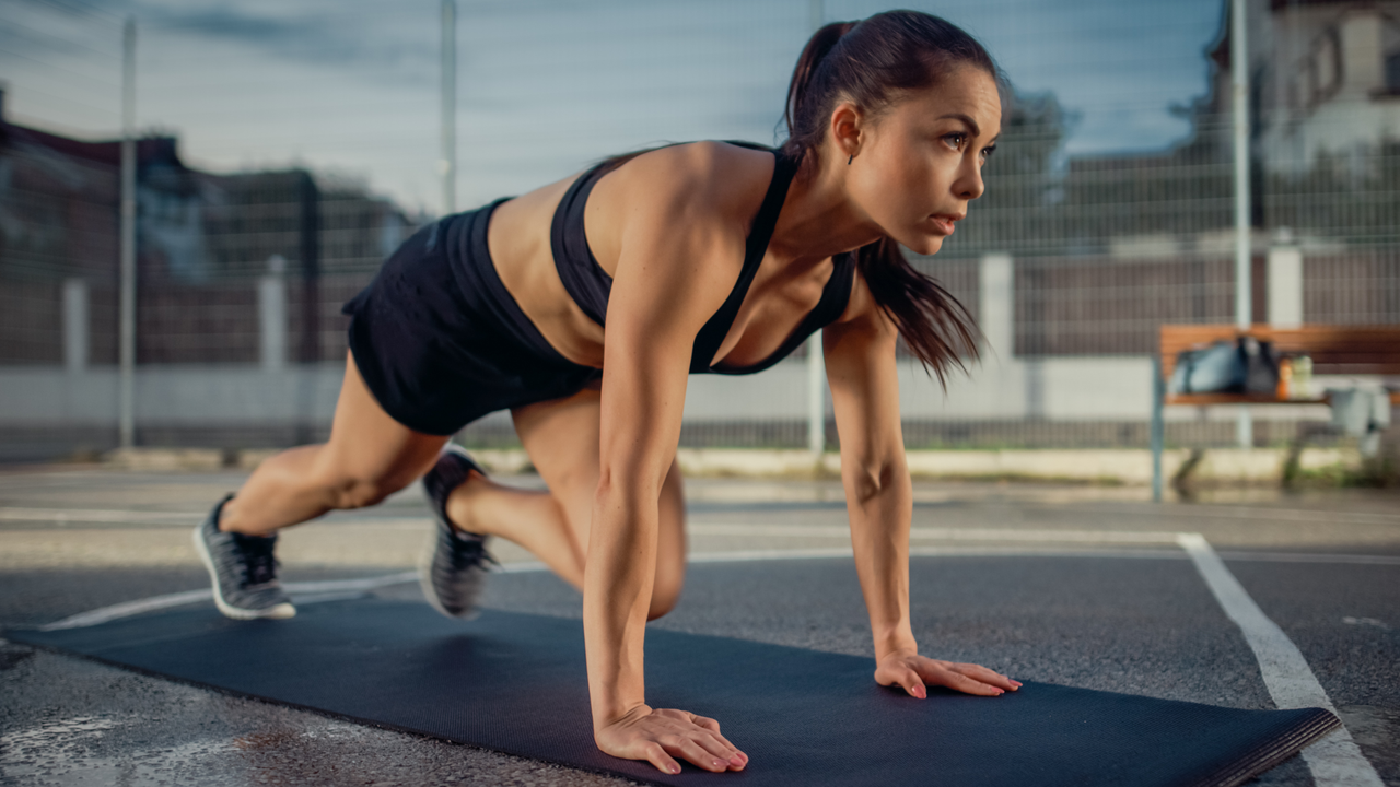 Woman doing mountain climbers