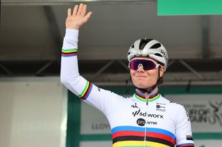 Lotte Kopecky wins Tour of Britain Women as Roseman-Gannon takes final stage
