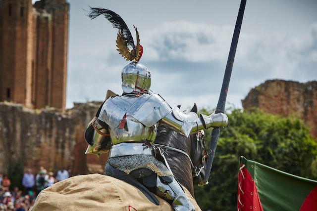Jousting2
