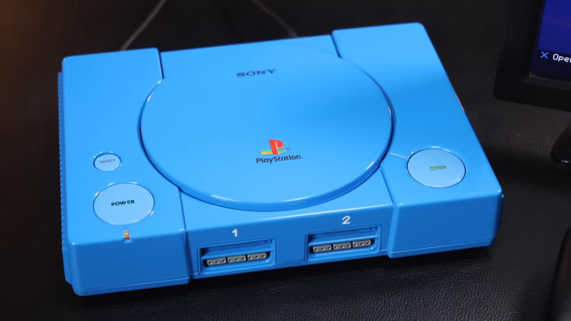 A modded PlayStation 1, designed to look like an original dev kit.
