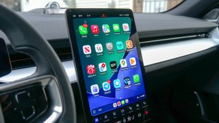 Apple CarPlay tips.