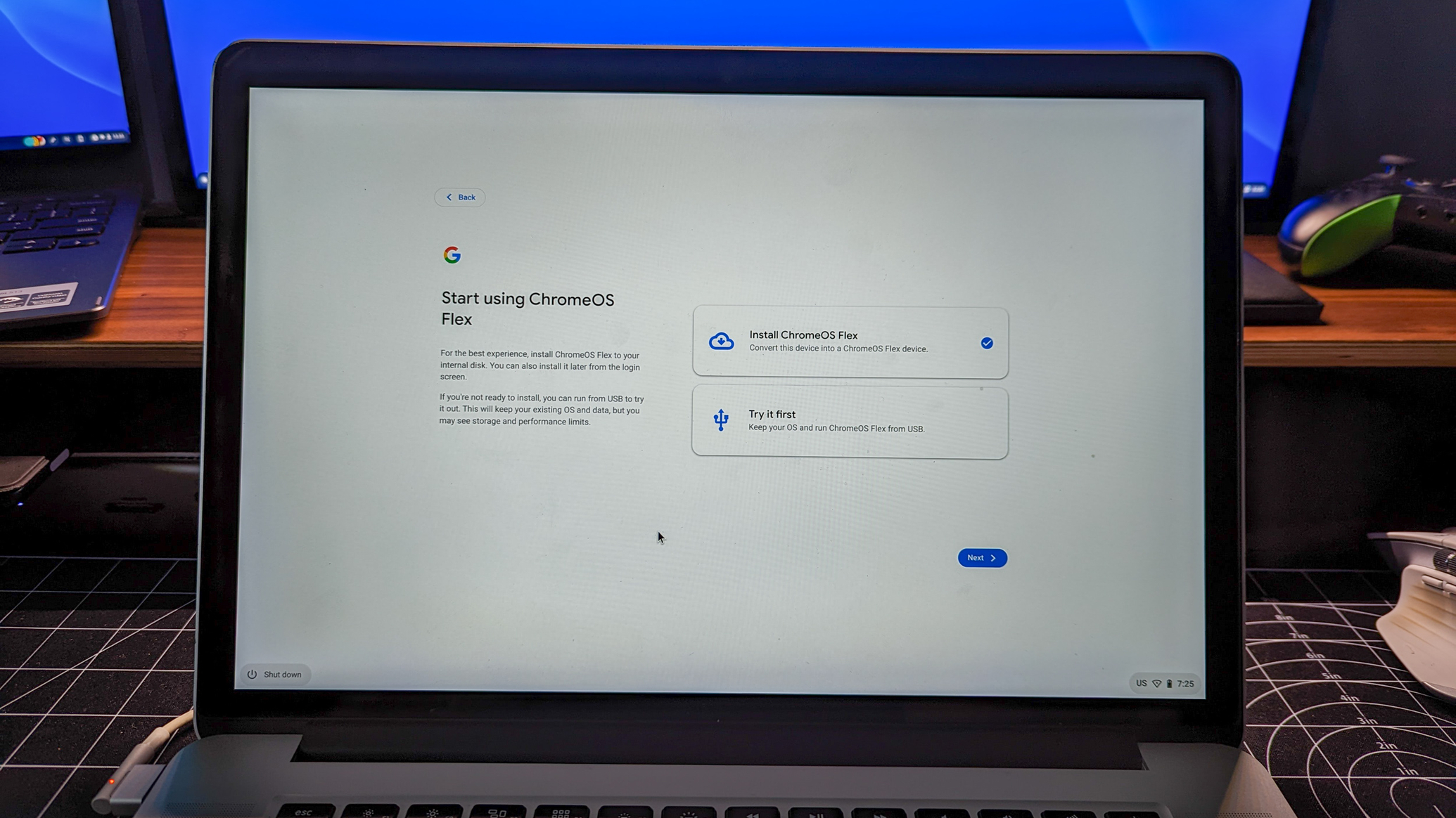 Install or try out ChromeOS Flex during the initial setup process