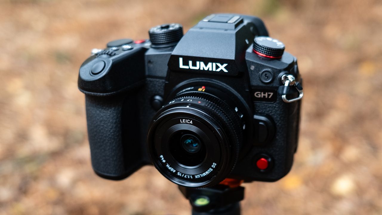 Panasonic 15mm f1.7 Leica Summilux DG ASPH attached to a Panasonic Lumix GH7.