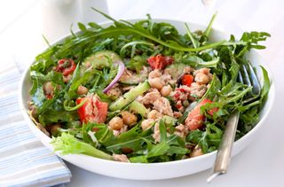 Tuna and chickpea salad