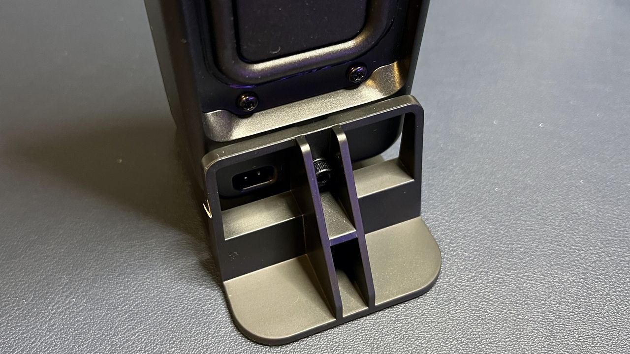Drop BMR1 Nearfield Monitors