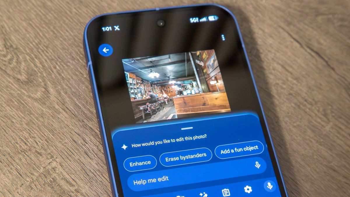 Help Me Edit on Google Photos using the Pixel 10