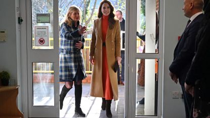 Kate Middleton wears Massimo Dutti coat