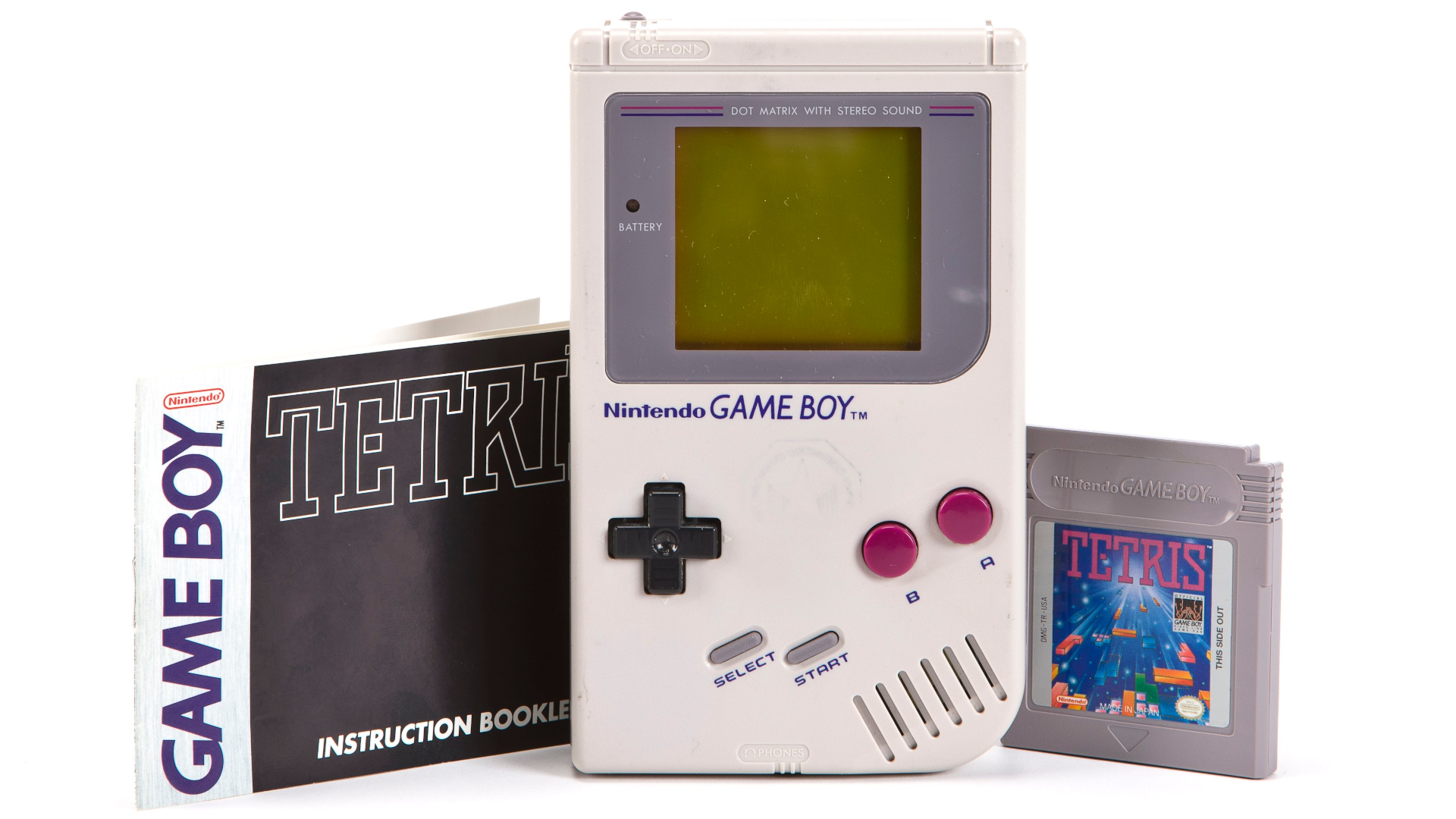 Em 1993, o astronauta Aleksandr A. Serebrov trouxe Nintendo e Tetris para a estação espacial Mir.