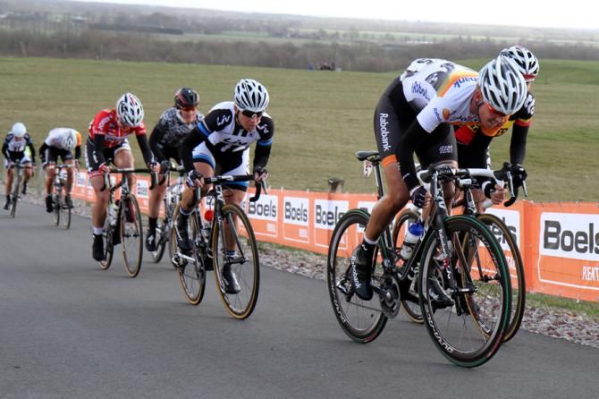 Iris Slappendel attacks the peloton