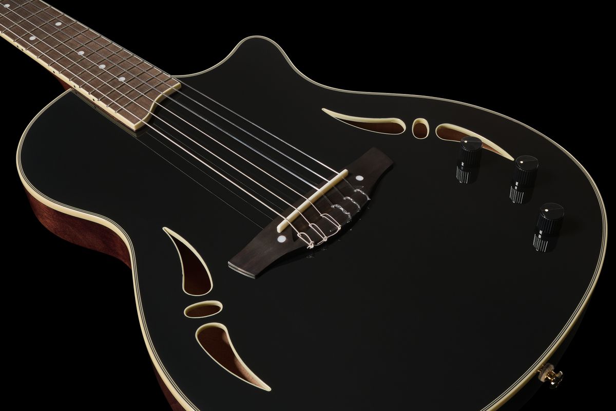 Details of Harley Benton's Nashville Nylon BK