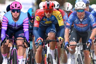 Who can beat Jonathan Milan? Analysing the sprinters of the Giro d'Italia