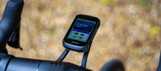 A Garmin Edge 550 bike computer 