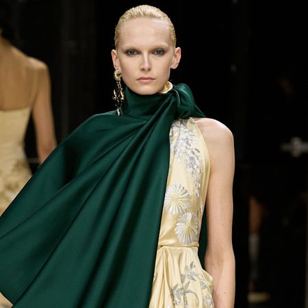 Alex Consani walks the givenchy fall/winter 2026 runway.