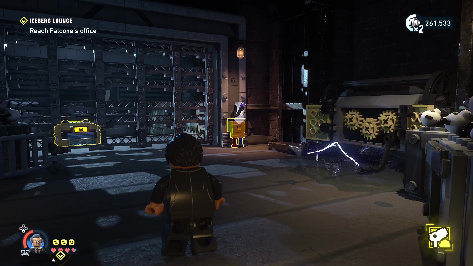 Iceberg Lounge Collectibles in Lego Batman Legacy of the Dark Knight
