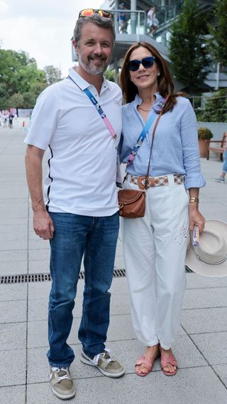 Queen Mary wearing pink Hermes Oran Sandals