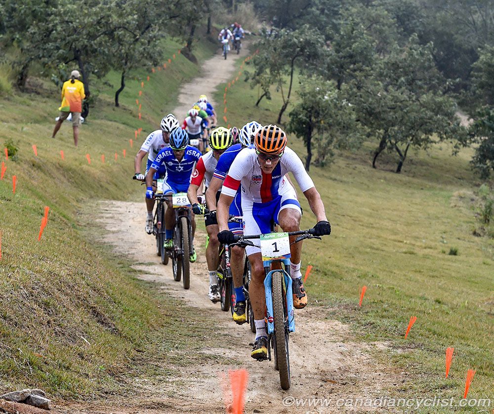Jaroslav Kulhavy (Czech Republic) leads on lap 1