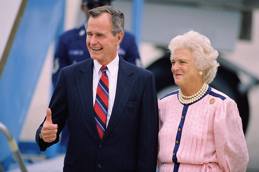 Vice President George Bush and his wife, Barbara, arrive in New Orleans for the 1988 Republican National Convention. (Photo by © Shepard Sherbell/CORBIS SABA/Corbis via Getty Images)