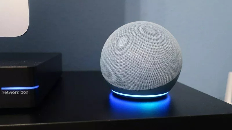 Amazon Echo Dot (4. nesil)