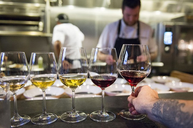 Anne Watson, Flight in the Kitchen