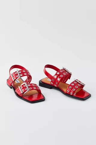 red grommet steve madden sandals 