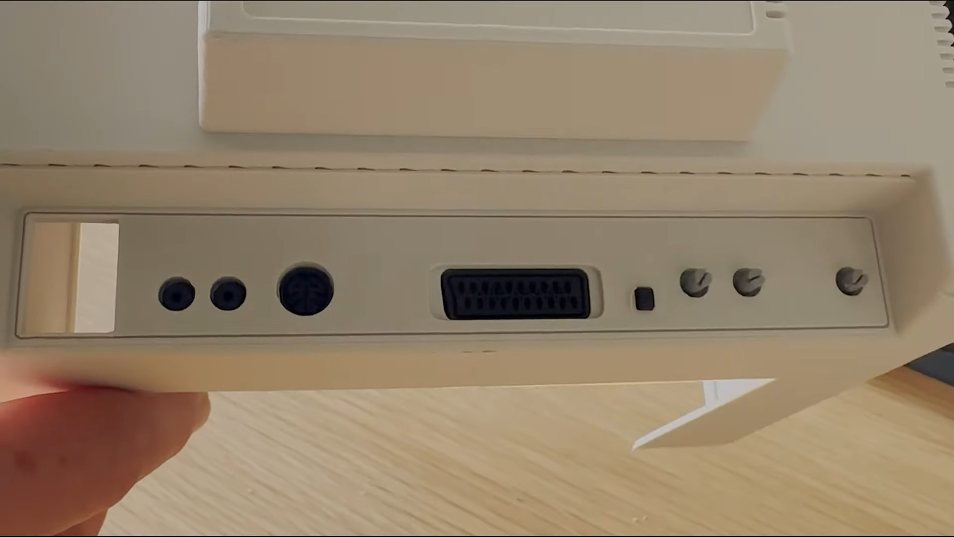 Scale sized Commodore 1084 monitor mini remake