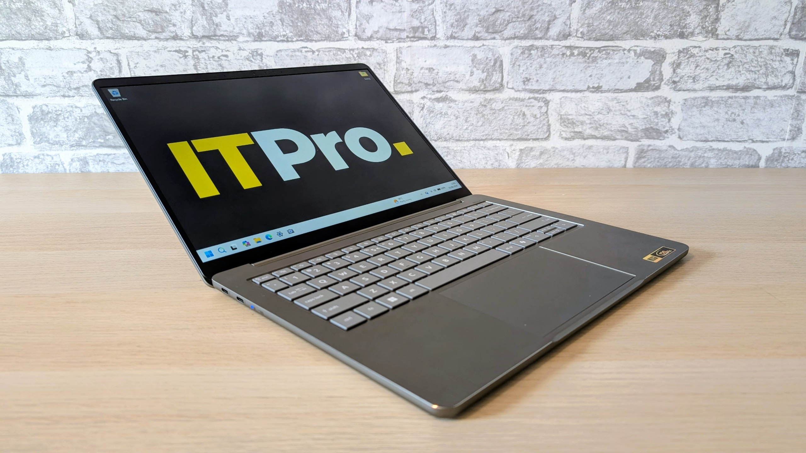 The Acer Swift Air 14 on a desk