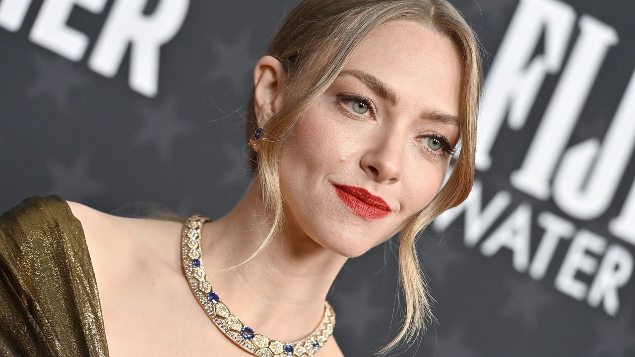 Amanda Seyfried attends the 28th Annual Critics Choice Awards at Fairmont Century Plaza on January 15, 2023 in Los Angeles, California.