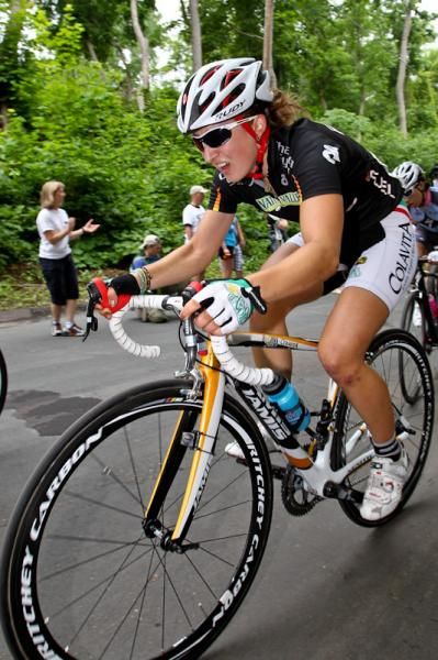 Leah Kirchmann (Colavita-Forno d'Asolo) holding on to the climbing and sprint jersey.