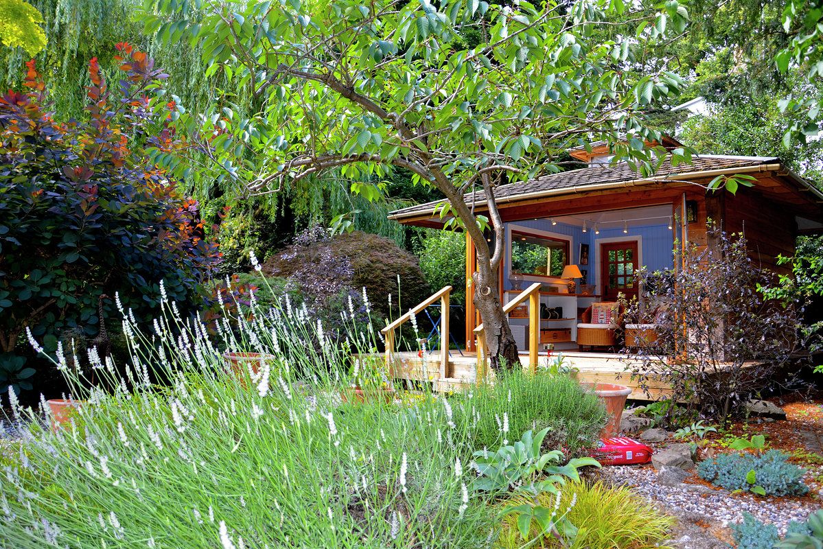 Cuprinol Shed of the Year 2020 - Cabin/Summerhouse Category Winner - Jane’s She-Shed - Jane Moyle 