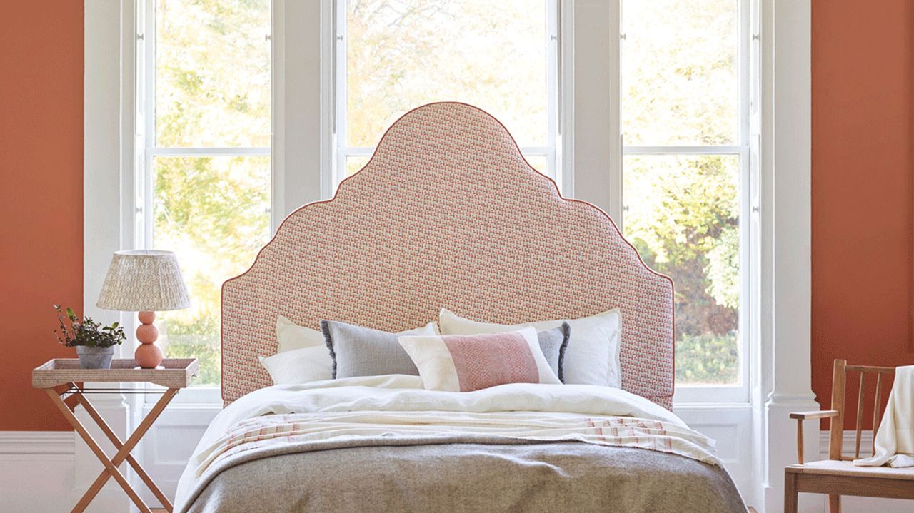 bed with headboard